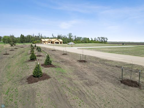 914 Sunrise Hl, Arthur, ND, 58006 | Card Image