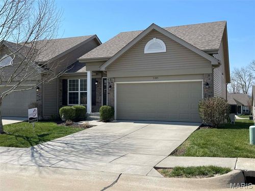 5395 Trailhead Ct, Eureka, MO, 63025-4052 | Card Image