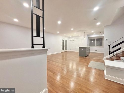 2712 Finch St, SILVER SPRING, MD, 20902-4838 | Card Image