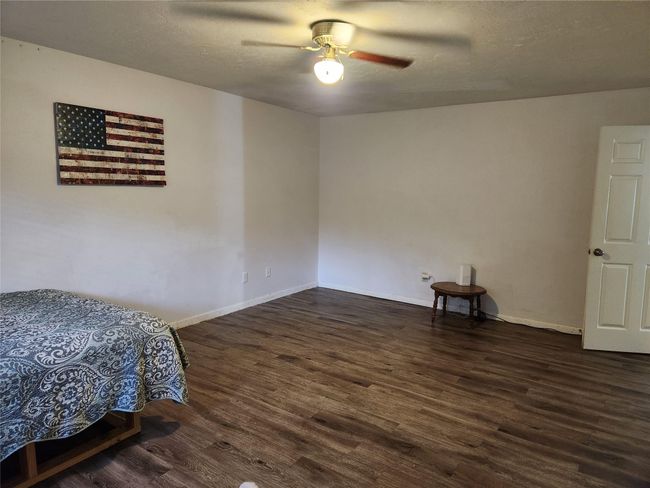 Upstairs Bedroom #2 | Image 19