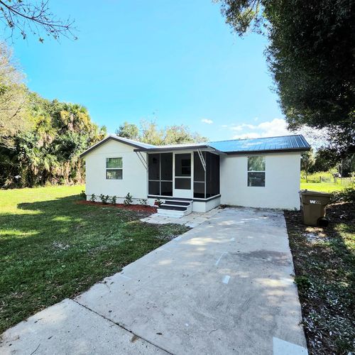 1115 Sw 10th St, Okeechobee, FL, 34974-4909 | Card Image