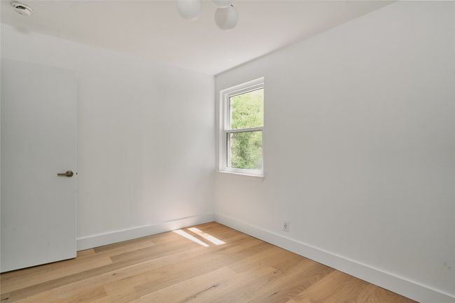 6806 Syracuse Cv, House other with 4 bedrooms, 2 bathrooms and 2 parking in Austin TX | Image 17