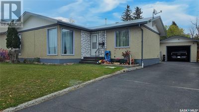 1512 110 Th St, House other with 4 bedrooms, 2 bathrooms and null parking in North Battleford SK | Image 1