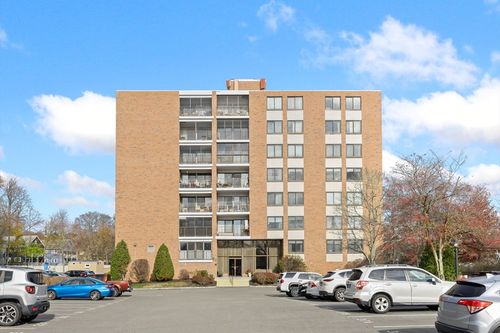 ste-1c-51 Melrose St, Melrose, MA, 02176-2226 | Card Image