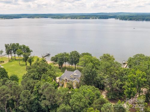 2592 Singleton Creek Rd, Liberty Hill, SC, 29074-8027 | Card Image