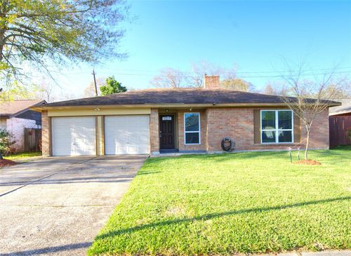12619 Fern Forest Dr, Houston, TX, 77044-1329 | Card Image