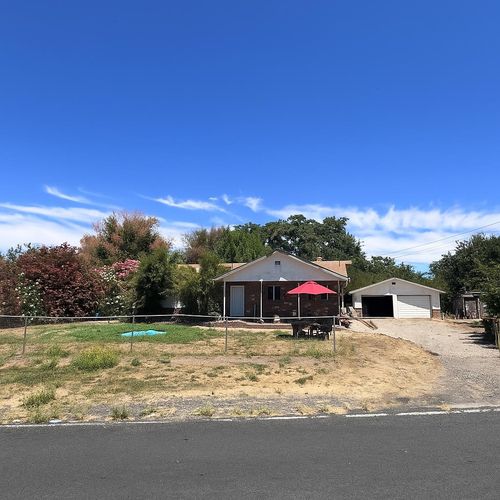 619 E Watters Rd, French Camp, CA, 95231-9714 | Card Image