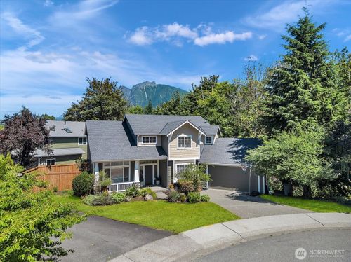 1075 Sw 12th Street, North Bend, WA, 98045 | Card Image