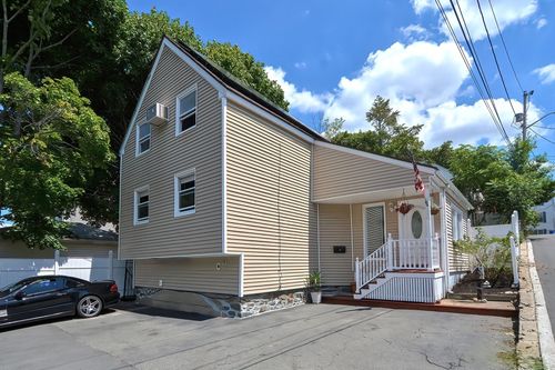 15 Bower S Bowers Ave, Malden, MA, 02148-2905 | Card Image