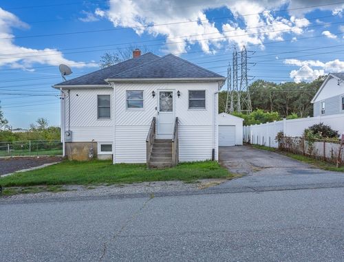 64 Jaffrey St, Swansea, MA, 02777-4914 | Card Image