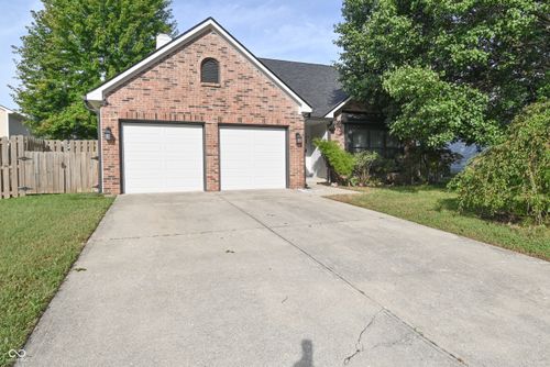 1624 Pele Pl, Indianapolis, IN, 46214-2354 | Card Image