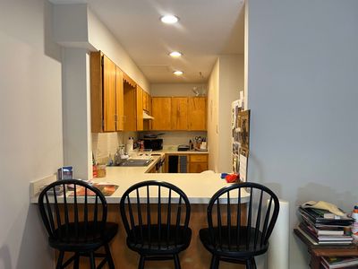 17 Robin Way, Condo with 2 bedrooms, 1 bathrooms and null parking in Brattleboro VT | Image 3