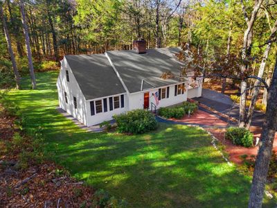 10 Buckridge Drive, House other with 4 bedrooms, 2 bathrooms and null parking in Amherst NH | Image 2