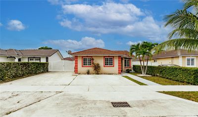 18274 Sw 143 Rd Place, House other with 4 bedrooms, 2 bathrooms and null parking in Miami FL | Image 1