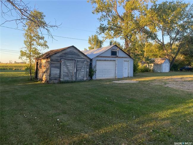 301 Shurygalo Rd, House other with 2 bedrooms, 1 bathrooms and 6 parking in Bienfait SK | Image 24