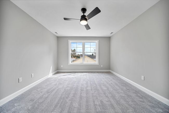 5 True Ave, House other with 4 bedrooms, 4 bathrooms and null parking in Derry NH | Image 36