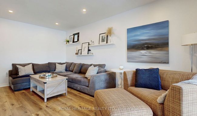 28 Cawker Crt, House other with 5 bedrooms, 4 bathrooms and 4 parking in Whitby ON | Image 20