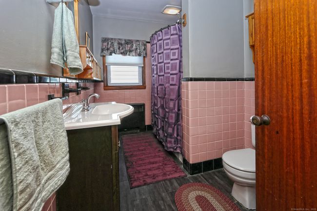 25 Highland Ter, House other with 3 bedrooms, 2 bathrooms and 2 parking in Ansonia CT | Image 29