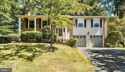 8926 Applecross Ln, SPRINGFIELD, VA, 22153-1201 | Card Image