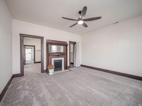 2112 W Delaware Street, Evansville, IN, 47712 | Card Image