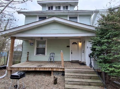 530 Rosemont Ct Nw, Canton, OH, 44708-4452 | Card Image