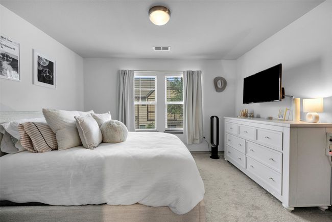 8705 Tudor Pl, Townhouse with 3 bedrooms, 3 bathrooms and null parking in Dallas TX | Image 19