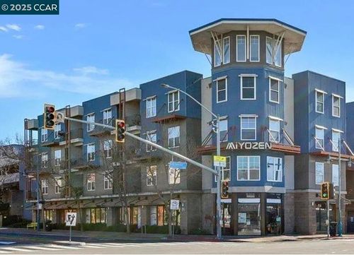 apt-3307-1121 40th St, Emeryville, CA, 94608-3750 | Card Image