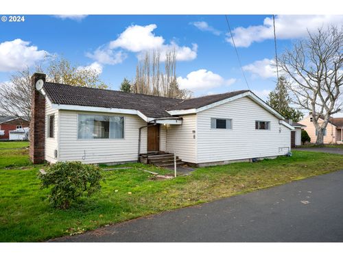 92244 Nowlans Dr, Astoria, OR, 97103 | Card Image