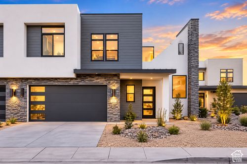 2265 N Double Eagle Ln, Washington, UT, 84780-3696 | Card Image