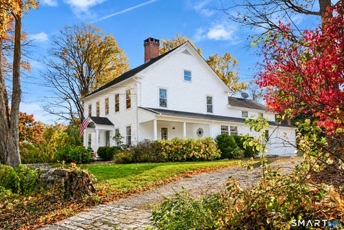 126 Picketts Ridge Rd, Redding, CT, 06896-1102 | Card Image