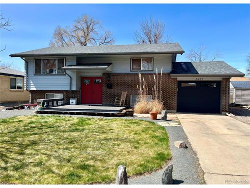 8423 Chase St, Arvada, CO, 80003-1433 | Card Image