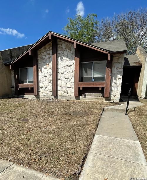 7107 Swinford, San Antonio, TX, 78239-3339 | Card Image
