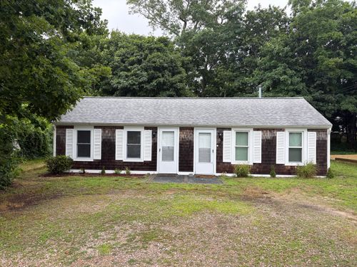 28 Corporation Rd, Dennis, MA, 02638-1414 | Card Image