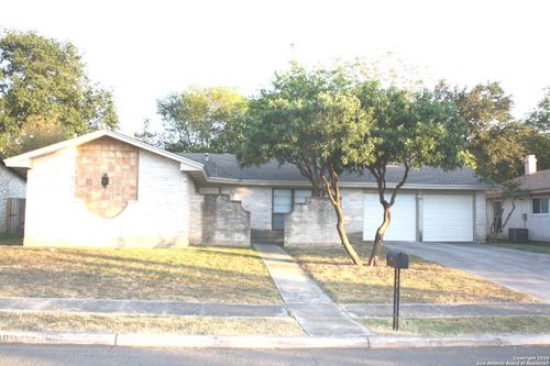 7006 Forest Moss St, San Antonio, TX, 78240-3227 | Card Image
