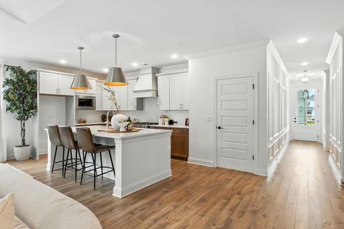 8021 Lemonade St, Chattanooga, TN, 37421-5095 | Card Image