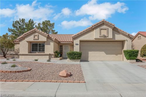 8613 Villa Ridge Dr, Las Vegas, NV, 89134-8640 | Card Image