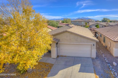 9284 N Red Diamond Ave, Tucson, AZ, 85742-8334 | Card Image