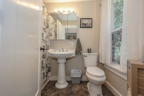 28 Spring St, Hinsdale, NH, 03451-2116 | Card Image