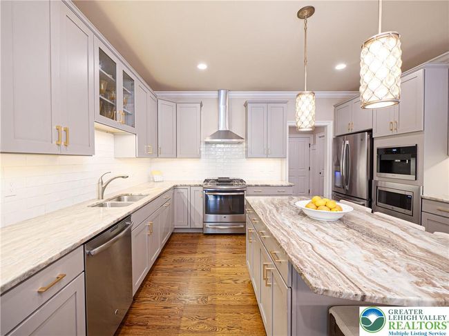 2063 Forge Run, House other with 4 bedrooms, 5 bathrooms and null parking in Bethlehem PA | Image 20
