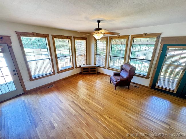 20413 Allen Rd, House other with 2 bedrooms, 2 bathrooms and null parking in Tahlequah OK | Image 28