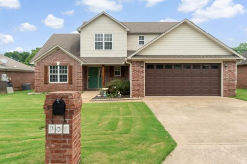 208 Crain Dr, Searcy, AR, 72143-4963 | Card Image