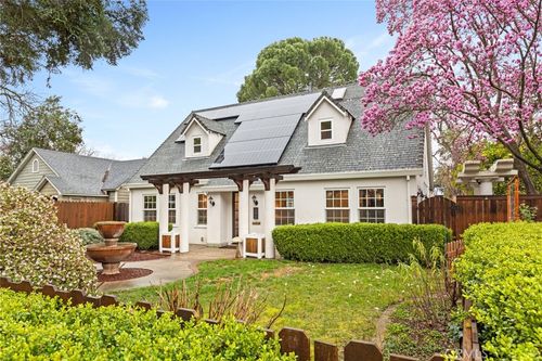 496 E 3rd Ave, Chico, CA, 95926-3392 | Card Image