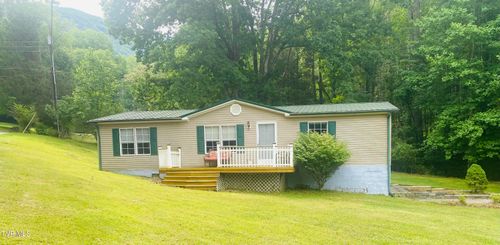 6218 Lake Rd, Big Stone Gap, VA, 24219-4104 | Card Image