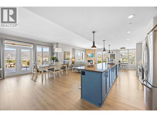1109-1160 Bernard Ave, Kelowna, BC, V1Y6R2 | Card Image