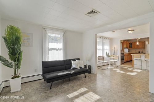 29 Wilson Ave, Manalapan, NJ, 07726-1501 | Card Image