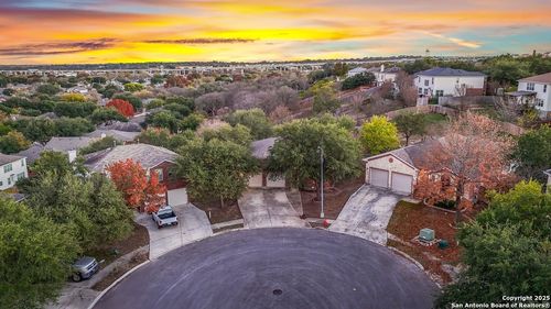 15802 Delaware Park, Selma, TX, 78154-3855 | Card Image