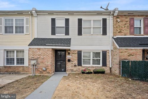 8229 Chelwynde Ave, PHILADELPHIA, PA, 19153-1005 | Card Image