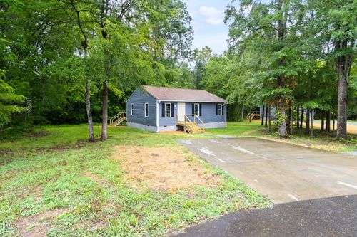 219 Daye St, Hillsborough, NC, 27278-9641 | Card Image