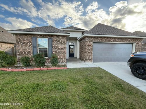 215 Sparkling Meadows Ln, Lafayette, LA, 70506-6360 | Card Image