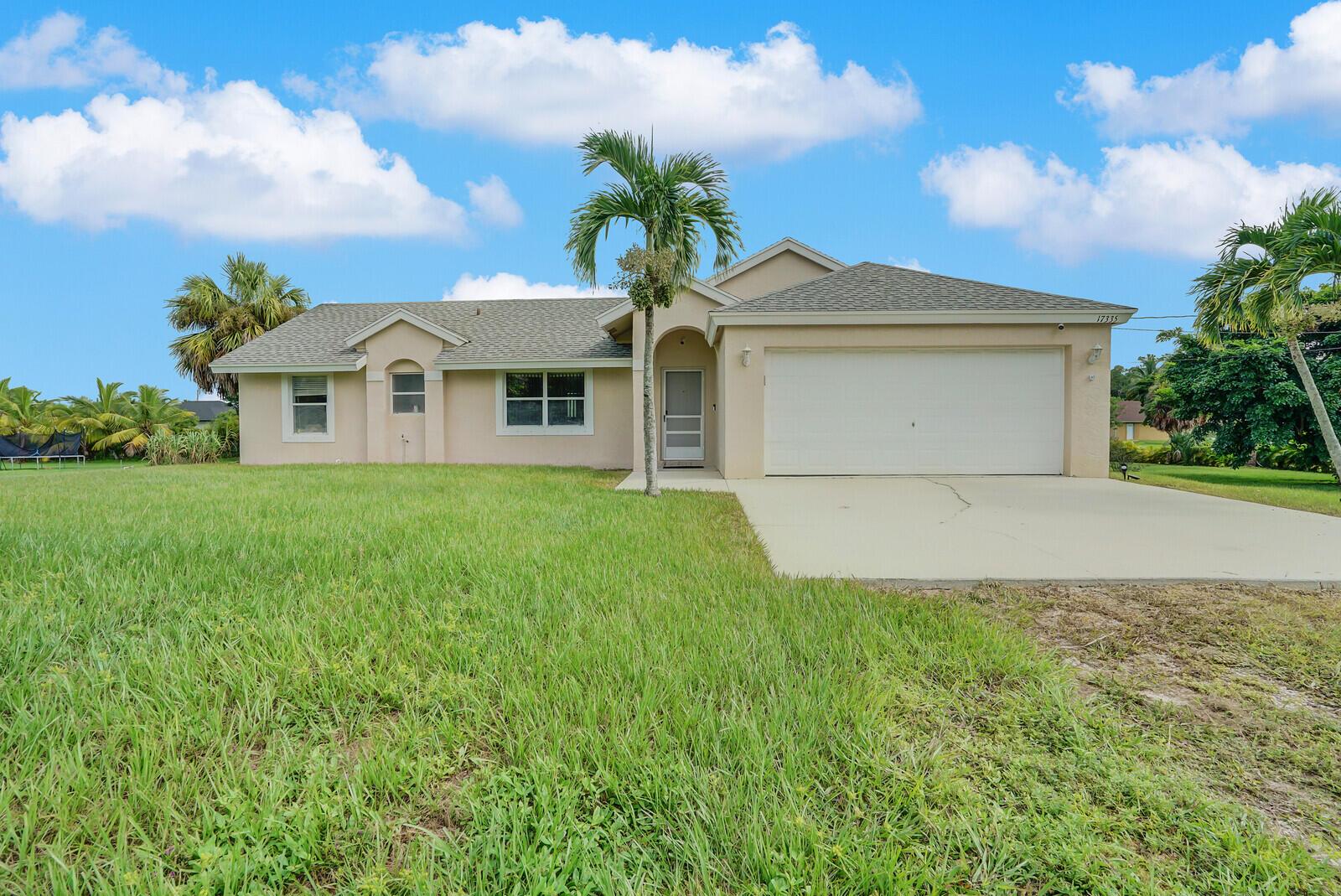 37th Pl, Loxahatchee, FL 33470